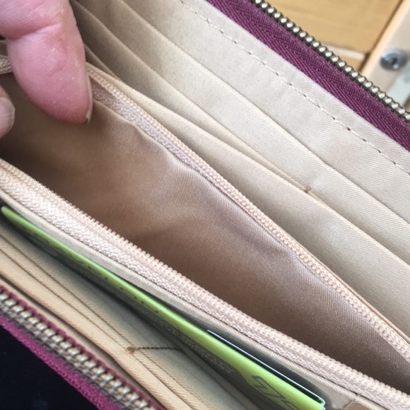 New - TRAVELON .Wallet- Clutch - Picture 7 of 7